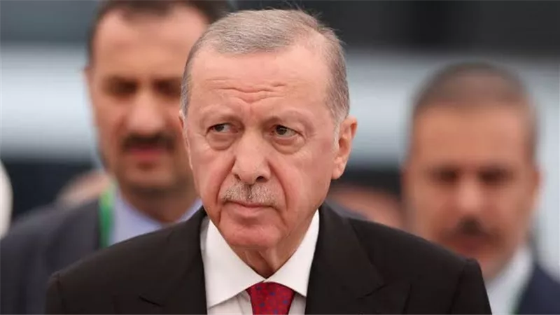 إطلاق نار في البيت الأبيض..رجب طيب أردوغان يدين الهجوم ويطمئن على ترامب