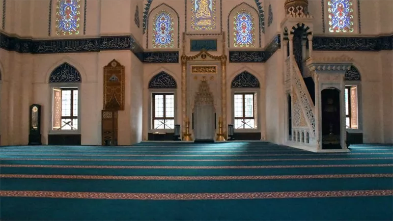 موعد أذان العصر اليوم الخميس 3 سبتمبر 2026.. فضل الصلاة ومواقيت المحافظات
