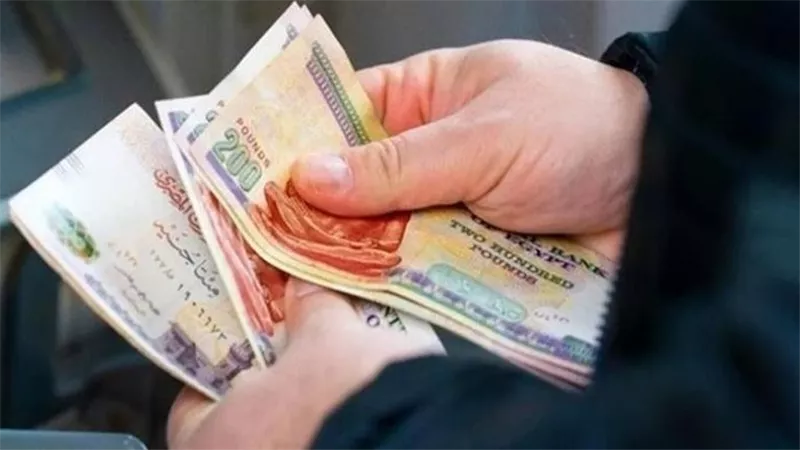 موعد صرف مرتبات مايو 2026 رسميًا.. هل تُصرف قبل عيد الأضحى؟