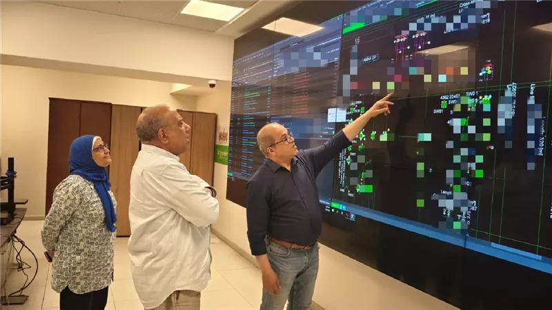 وزير الكهرباء في زيارة ميدانية مفاجئة لشركة شمال القاهرة لمتابعة سير العمل