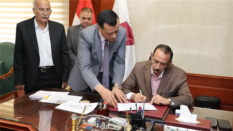 محافظ سوهاج يعتمد نتيجة الشهادة الإعدادية بنسبة نجاح 72.87%