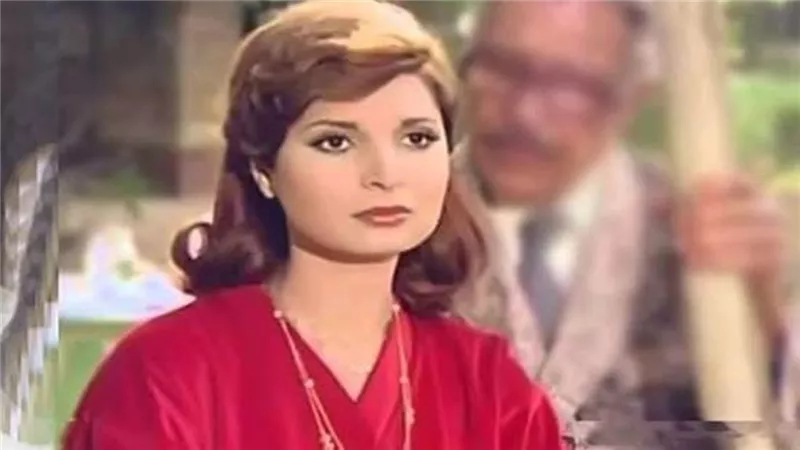 إجلال زكي تكشف أسرار سنوات الغياب.. وفاة ابنها وجراحة المخ غيّرتا حياتها