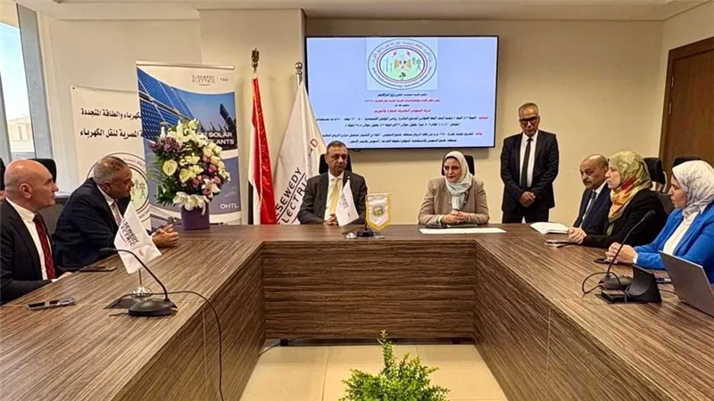 السويدي إليكتريك توقع مع «نقل الكهرباء» 3 عقود استراتيجية لتنفيذ خطوط جديدة بجهد 500 كيلوفولت