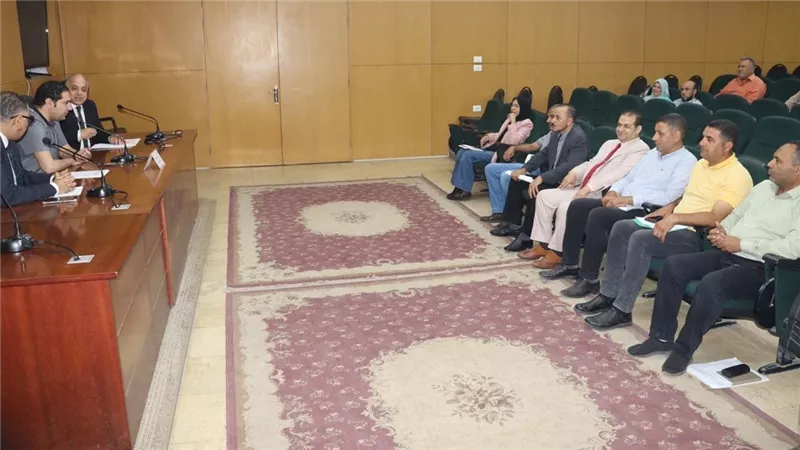 نائب محافظ بني سويف يعقد اجتماعاً لمتابعة جهود لجنة المشروعات المتوسطة والصغيرة