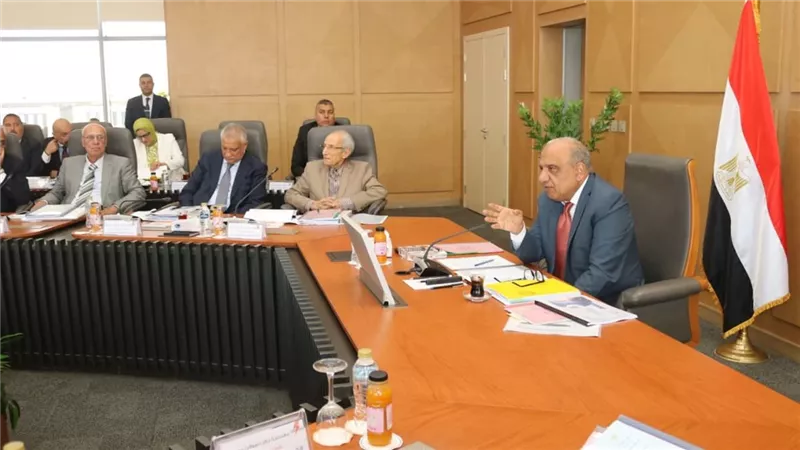 القابضة للكهرباء تستهدف استثمار 23,1 مليار جنيه في الموازنة الجديدة