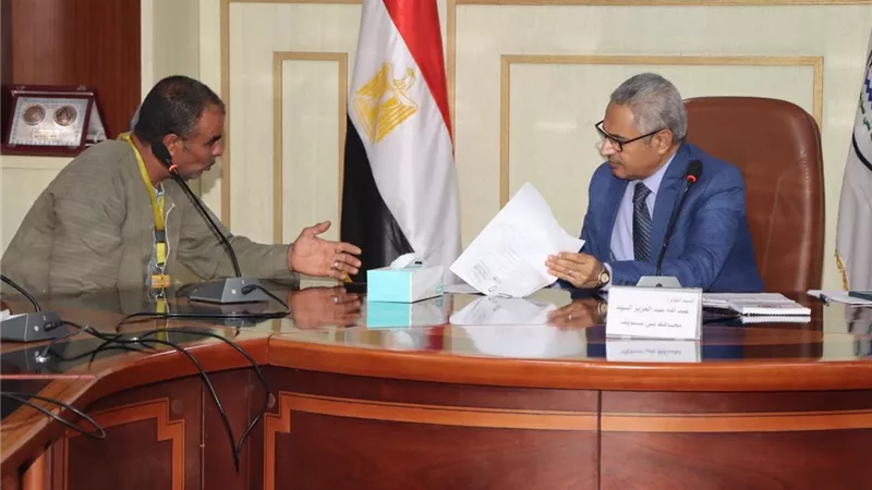 محافظ بني سويف يوجه بتوفير الرعاية الصحية والاجتماعية لبعض الحالات الإنسانية