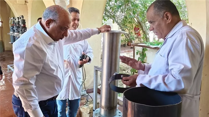 فى زيارة ميدانية.. وزير الكهرباء يتفقد مركز البحوث النووية بهيئة الطاقة الذرية بأنشاص