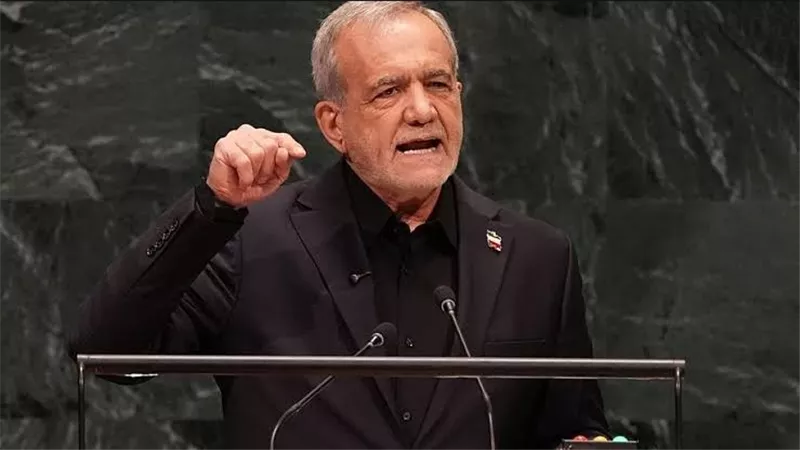 انسحاب الوفد الأمريكي خلال كلمة بزشكيان بالأمم المتحدة.. ماذا قال الرئيس الإيراني؟