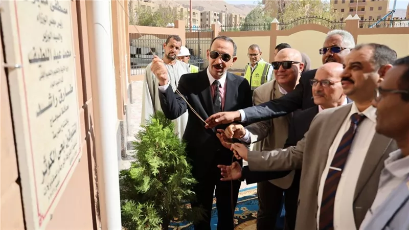 محافظ سوهاج يفتتح مدرسة المتفوقين للعلوم والتكنولوجيا  (STEM) بحي الكوثر