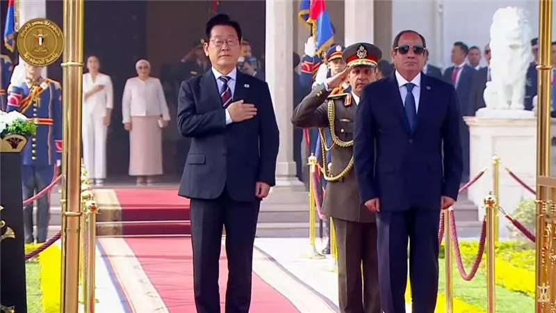 زيارة السيسي إلى كوريا الجنوبية.. شراكة استراتيجية وتعاون جديد بين القاهرة وسول