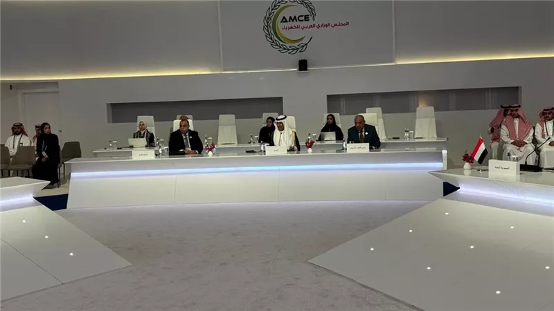 وزير الكهرباء: خطوات ملموسة بمشروعات الربط الكهربائي بين دول المشرق العربي لتفعيل السوق العربية المشتركة