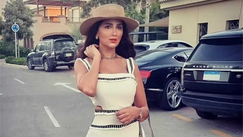 مى عمر تستعرض جمالها بـ ”لوك” مميز عبر ”انستجرام”