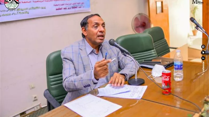 اللجنة الخماسية تجتمع مع أندية القسم الثالث بوسط الصعيد