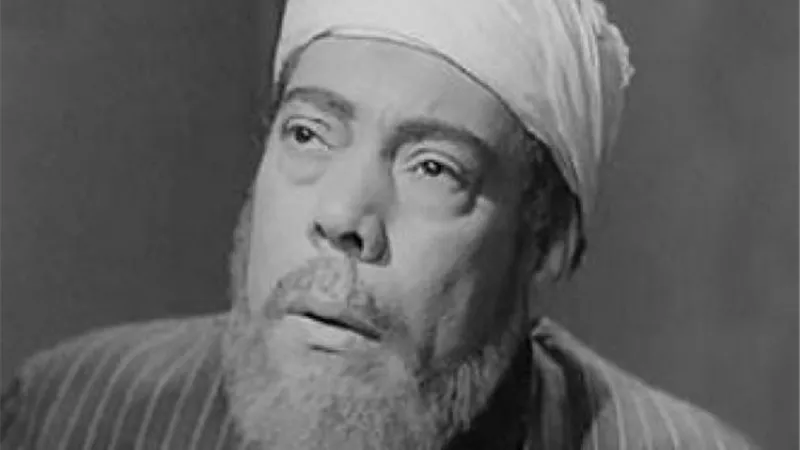 اكتشف أم كلثوم والعندليب.. أوصى بتحويل شقته دارًا لتحفيظ القرآن الكريم.. برع في تجسيد شخصية عم الرسول.. حكايات إبراهيم عمارة