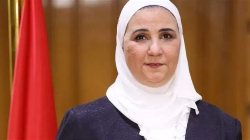 توفيت بعده بـ3 ساعات...حكاية شقيقة وزيرة التضامن وزوجها