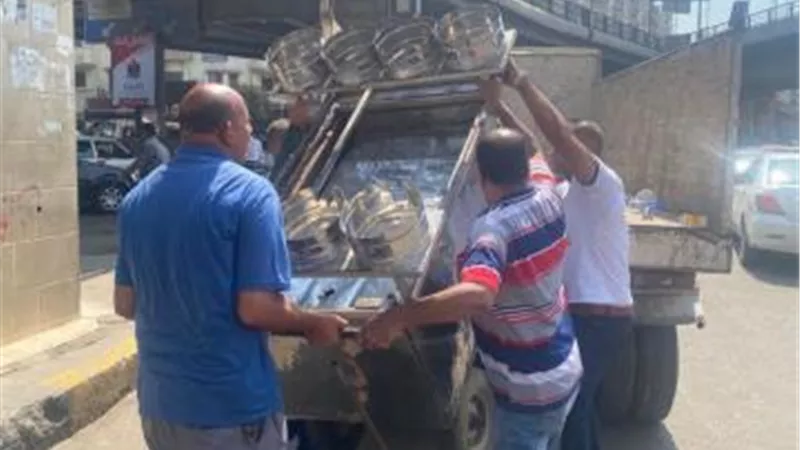 بالصور.. حي جنوب الجيزة يضبط مخالفات بالجملة في سوق الثلاثاء