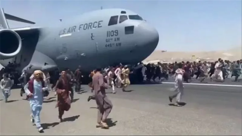 أستراليا تحذر رعاياها فى أفغانستان من هجوم إرهابى