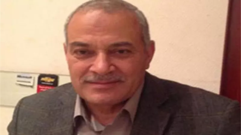 عبد العزيز السيد يطالب الدولة بدعم قطاع الدواجن